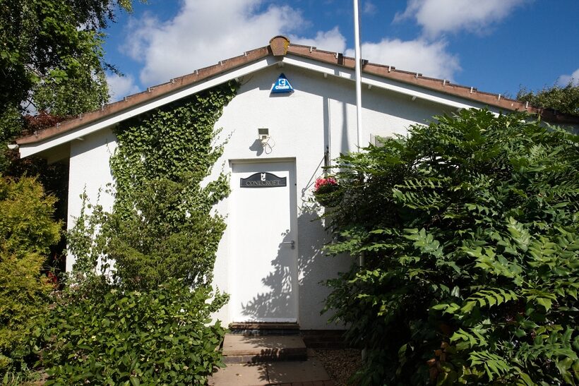 Dog hotel, Garden, Lucies Farm, Whitecroft