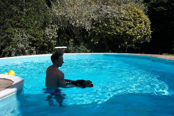 Ross and Kero in the Pool